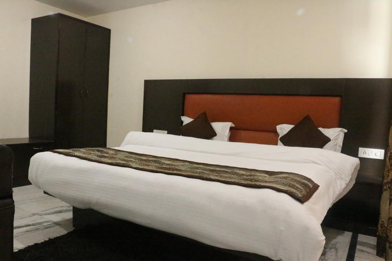New Bharat Hotel มัสซูรี ภายนอก รูปภาพ