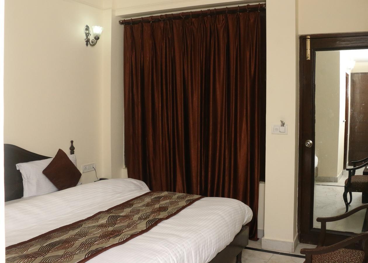 New Bharat Hotel มัสซูรี ภายนอก รูปภาพ